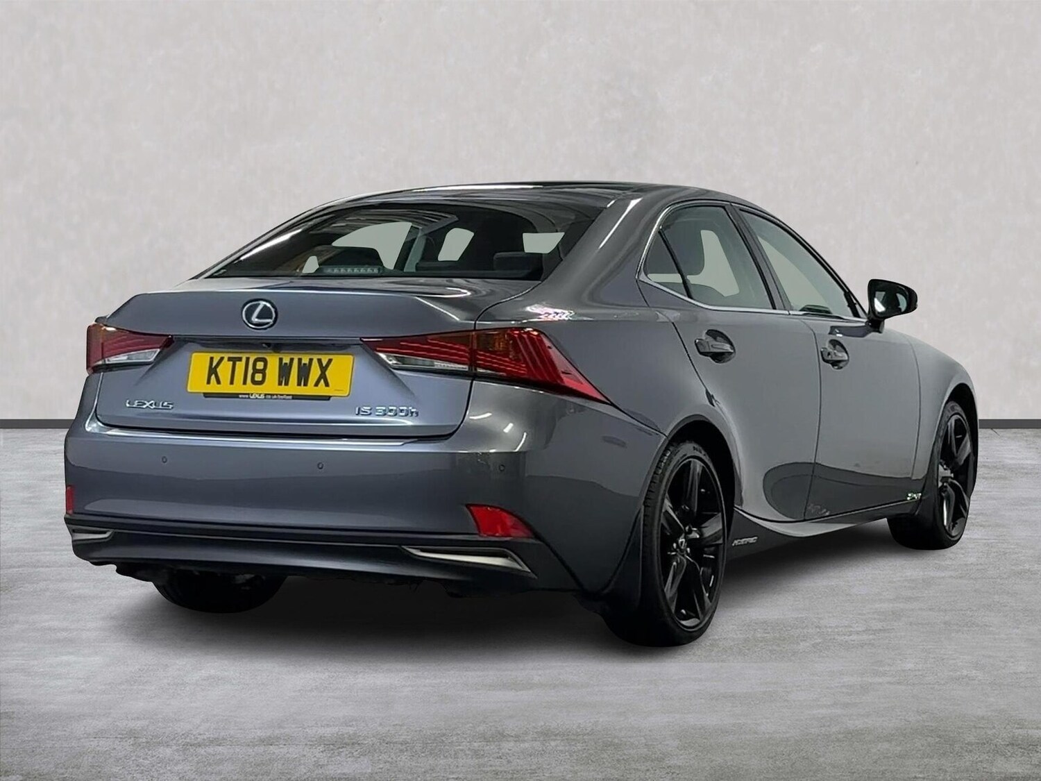 Used Lexus IS 2018 for sale - 76407419: Photo 18