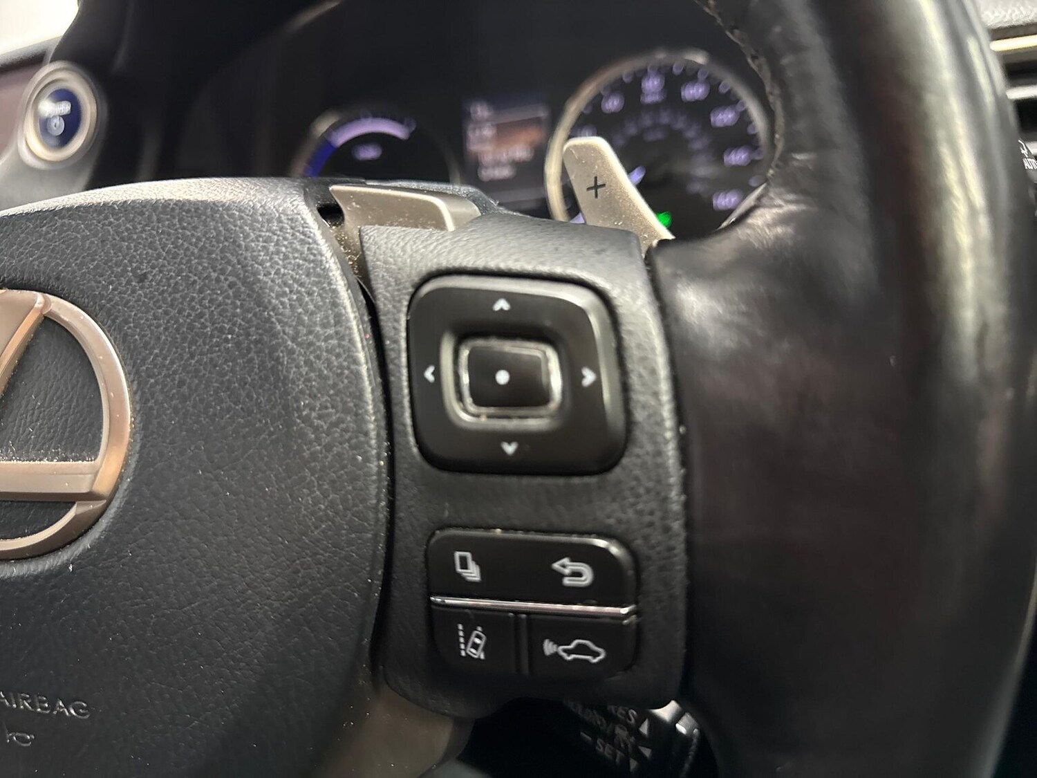 Used Lexus IS 2018 for sale - 76407419: Photo 25