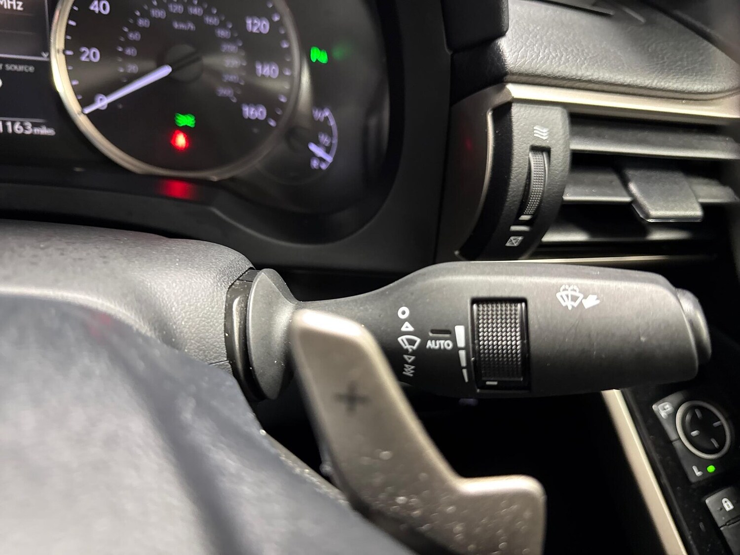 Used Lexus IS 2018 for sale - 76407419: Photo 27