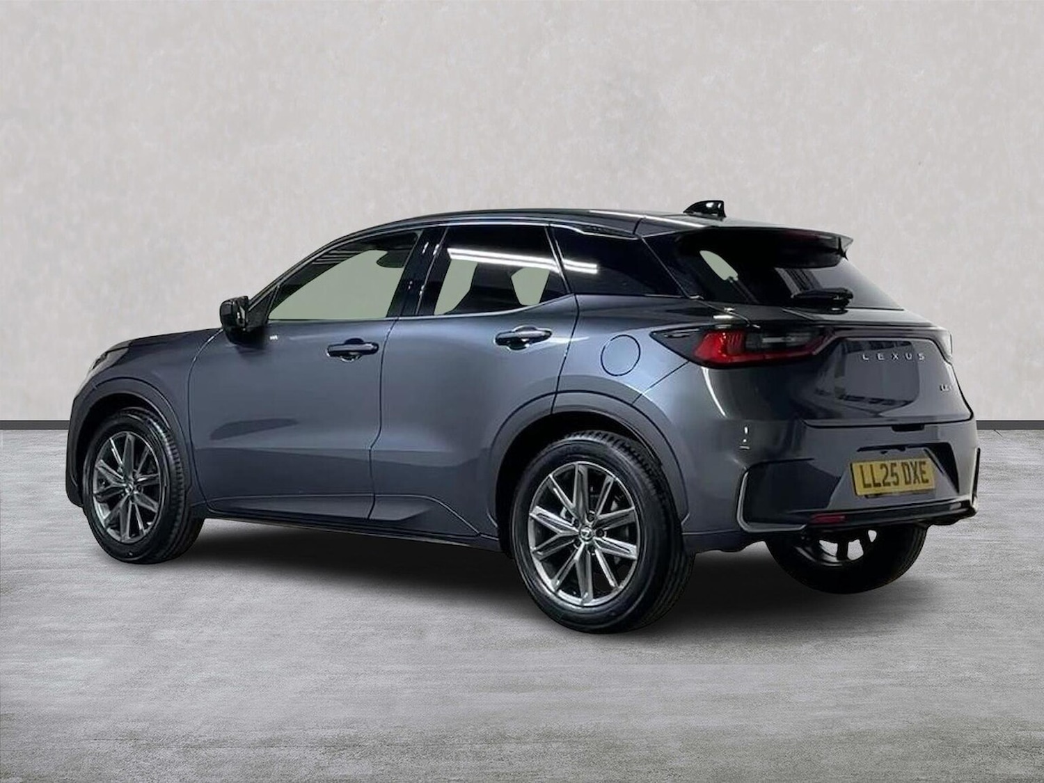 Used Lexus LBX 2025 for sale - 77069312: Photo 2