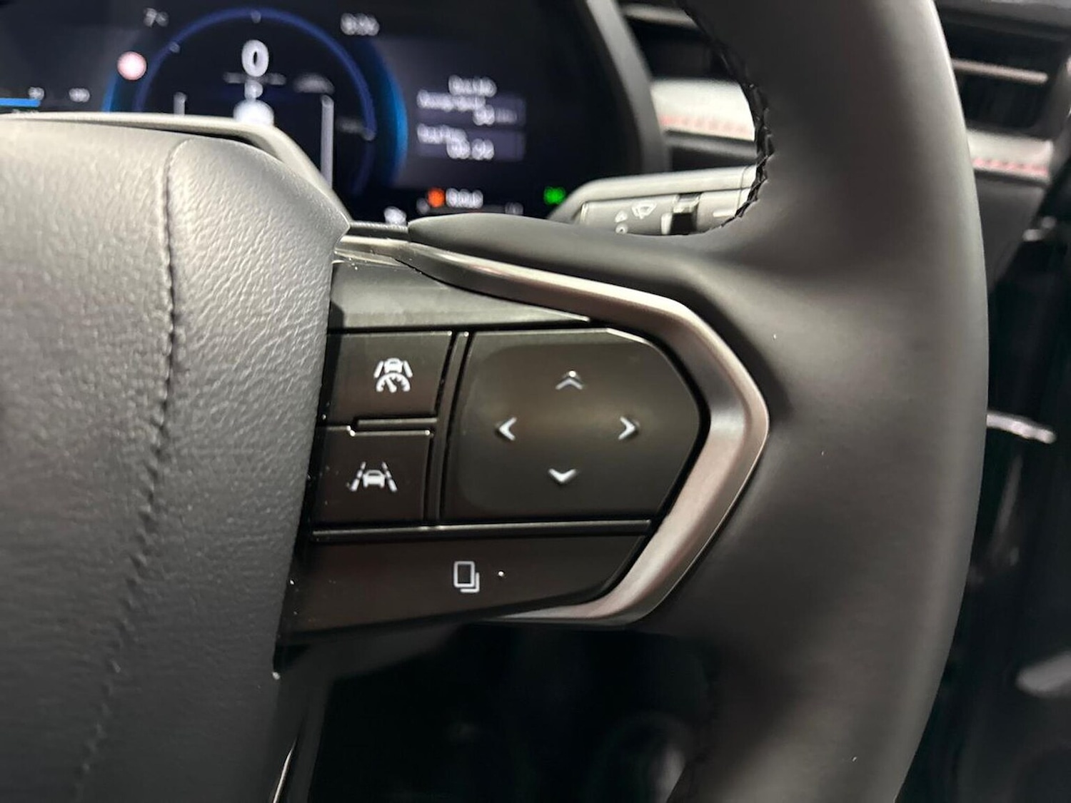 Used Lexus LBX 2025 for sale - 77069312: Photo 25