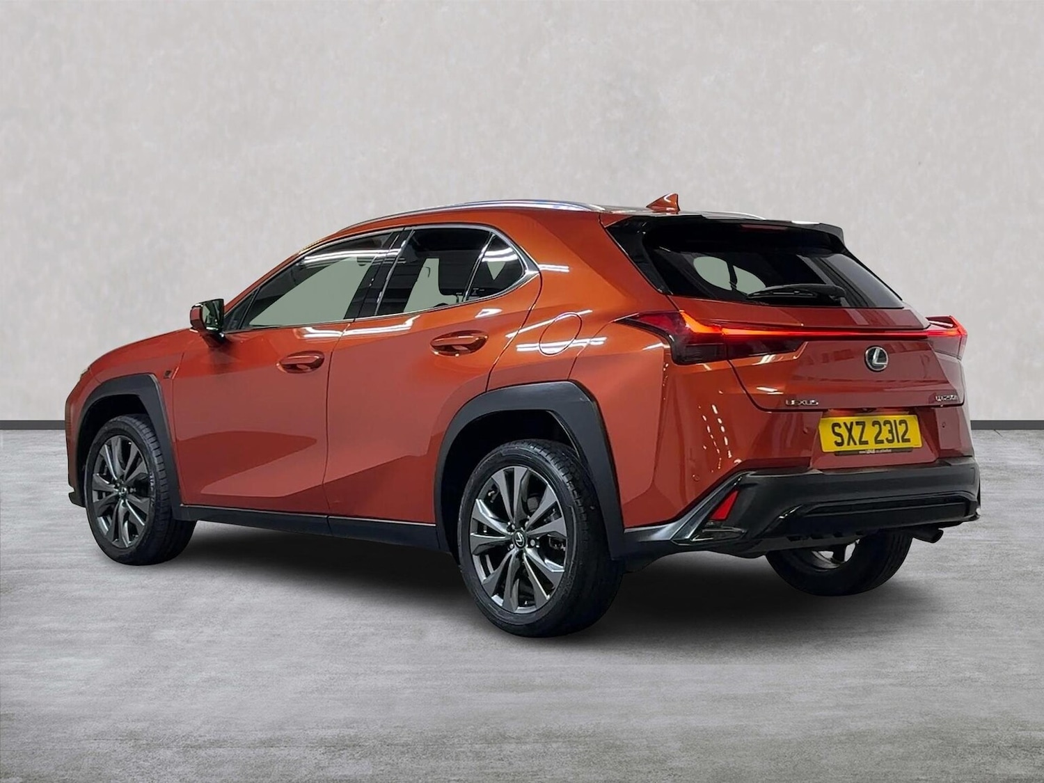 Used Lexus UX 2023 for sale - 76643556: Photo 2