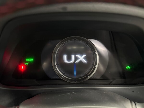 Used Lexus UX 2020 for sale - 76299390: Photo 10