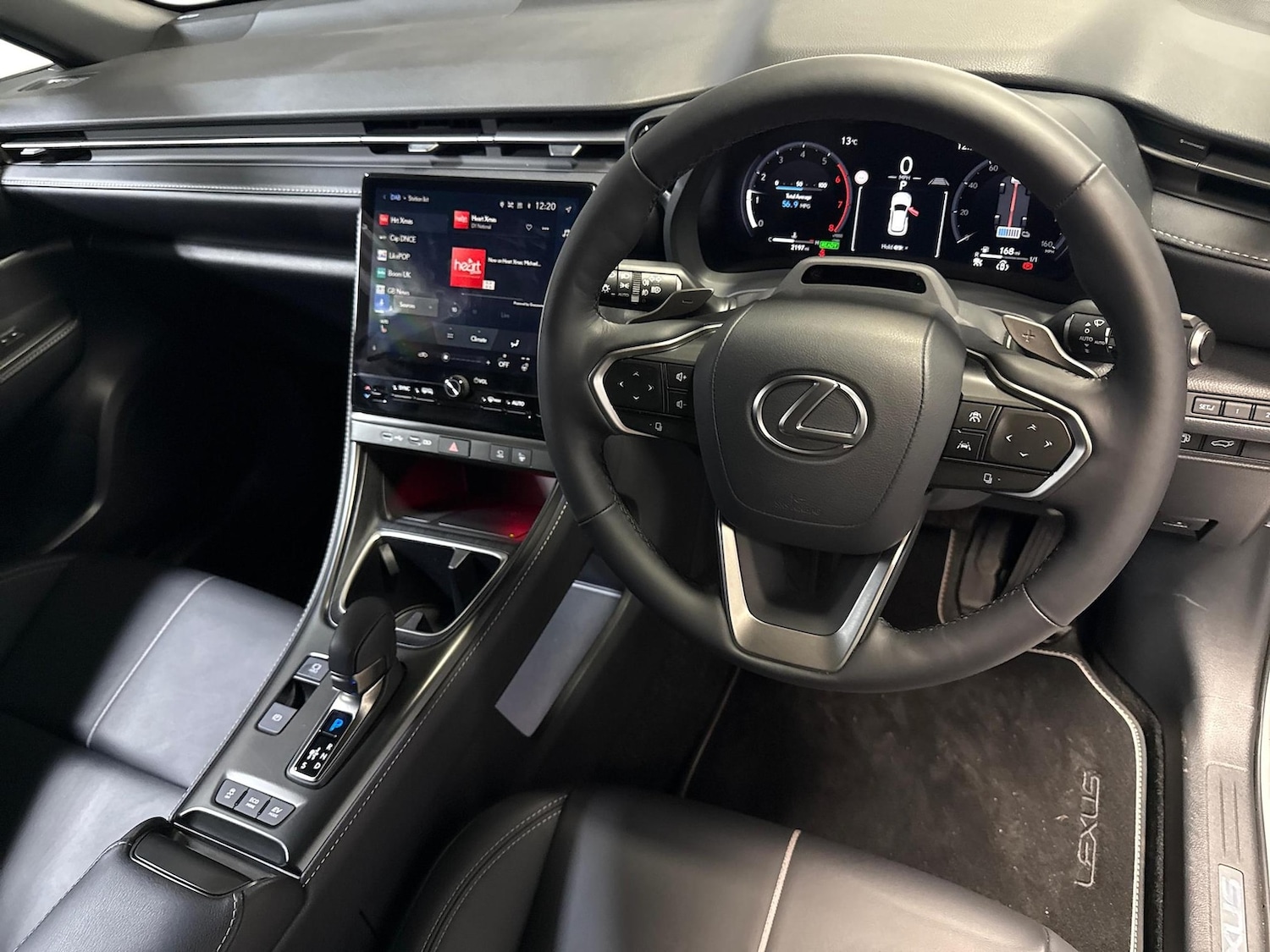 Used Lexus LBX 2024 for sale - 76892120: Photo 15