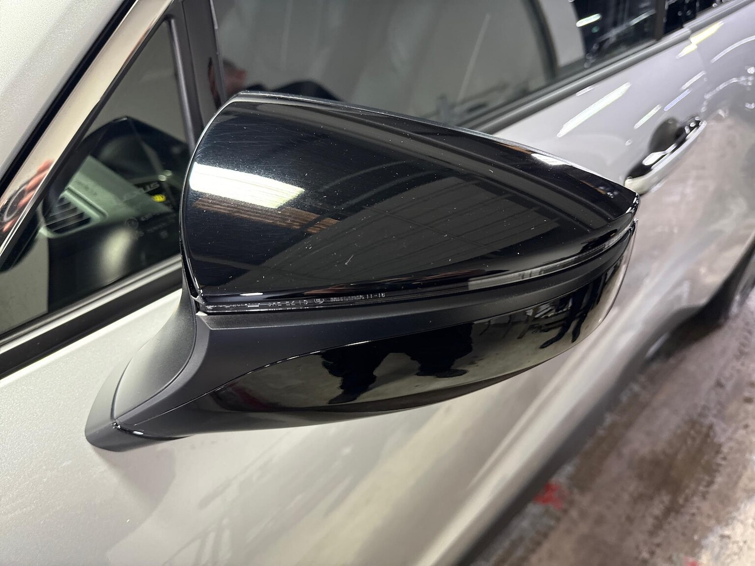 Used Lexus LBX 2024 for sale - 76892120: Photo 30