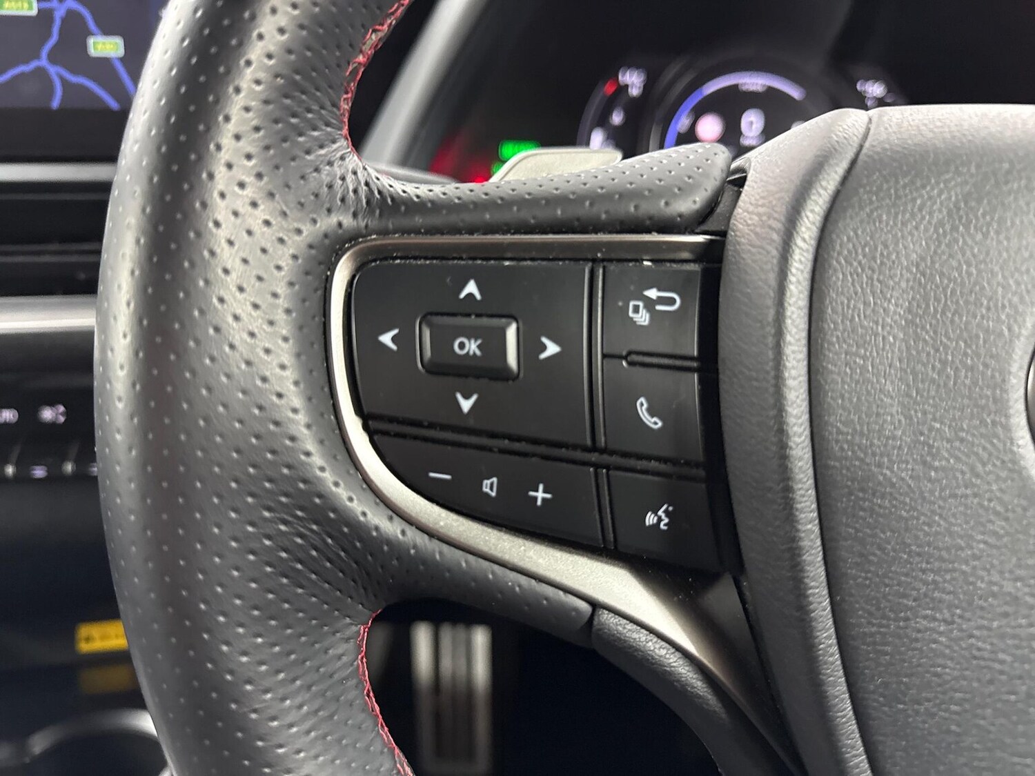 Used Lexus UX 2024 for sale - 78193094: Photo 24