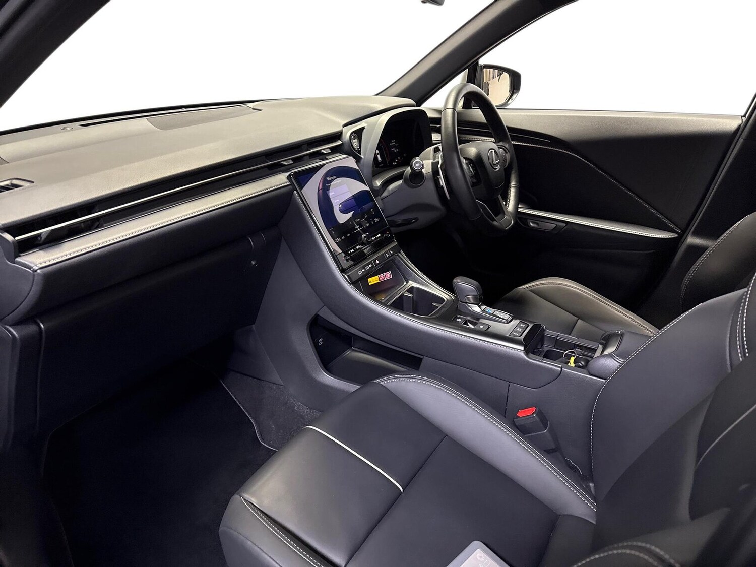 Used Lexus LBX 2025 for sale - 77487549: Photo 7