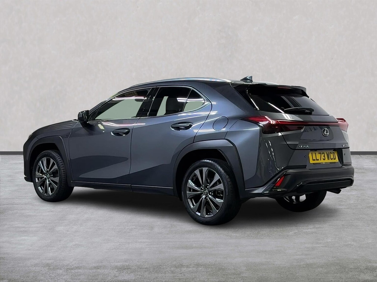Used Lexus UX 2023 for sale - 77487584: Photo 2