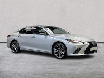2019 - 300H 2.5 F-Sport 4Dr Cvt [Tech/Safety Pack]