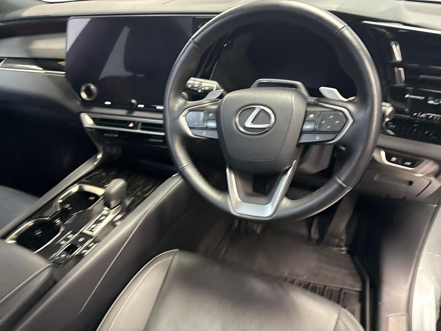 Used Lexus RX 2024 for sale - 78193205: Photo 10