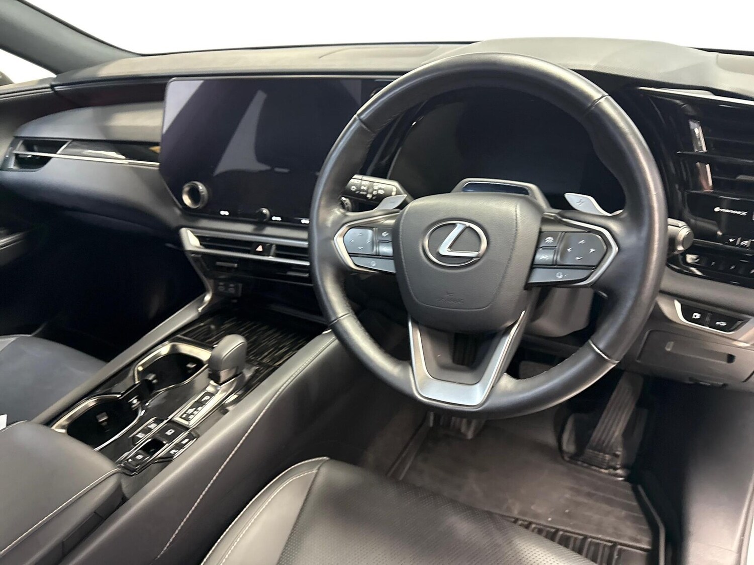 Used Lexus RX 2024 for sale - 78193205: Photo 11