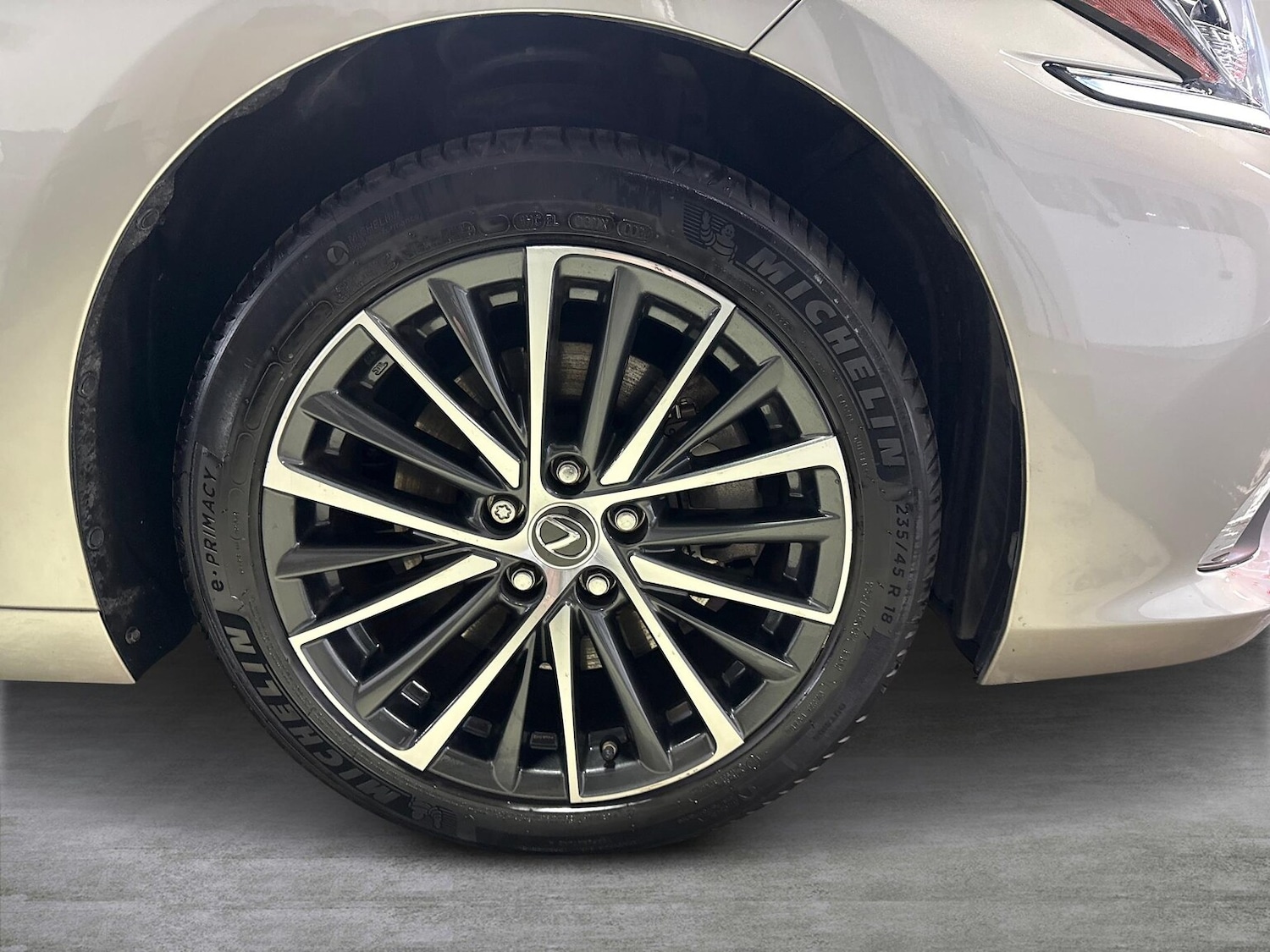 Used Lexus ES 2022 for sale - 76785151: Photo 6