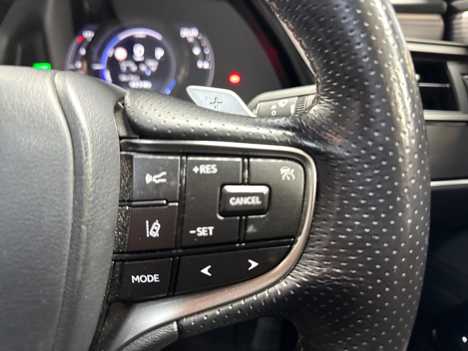 Used Lexus ES 2022 for sale - 76945891: Photo 25