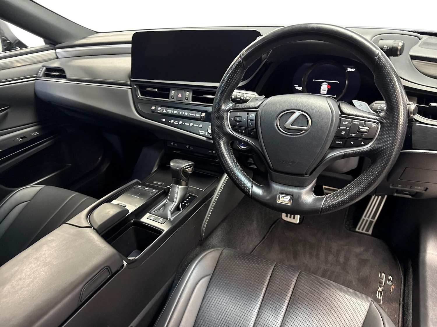 Used Lexus ES 2022 for sale - 76945891: Photo 9