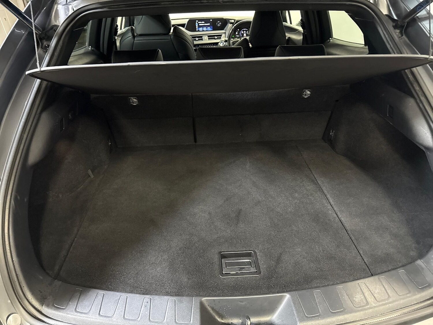 Used Lexus UX 2019 for sale - 76588620: Photo 17
