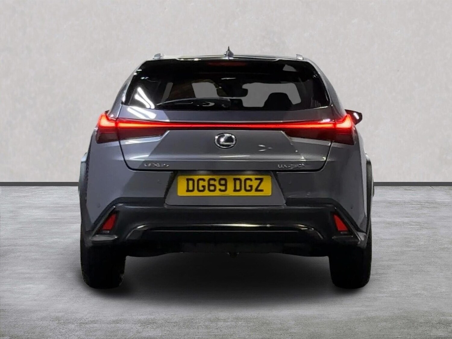 Used Lexus UX 2019 for sale - 76588620: Photo 4