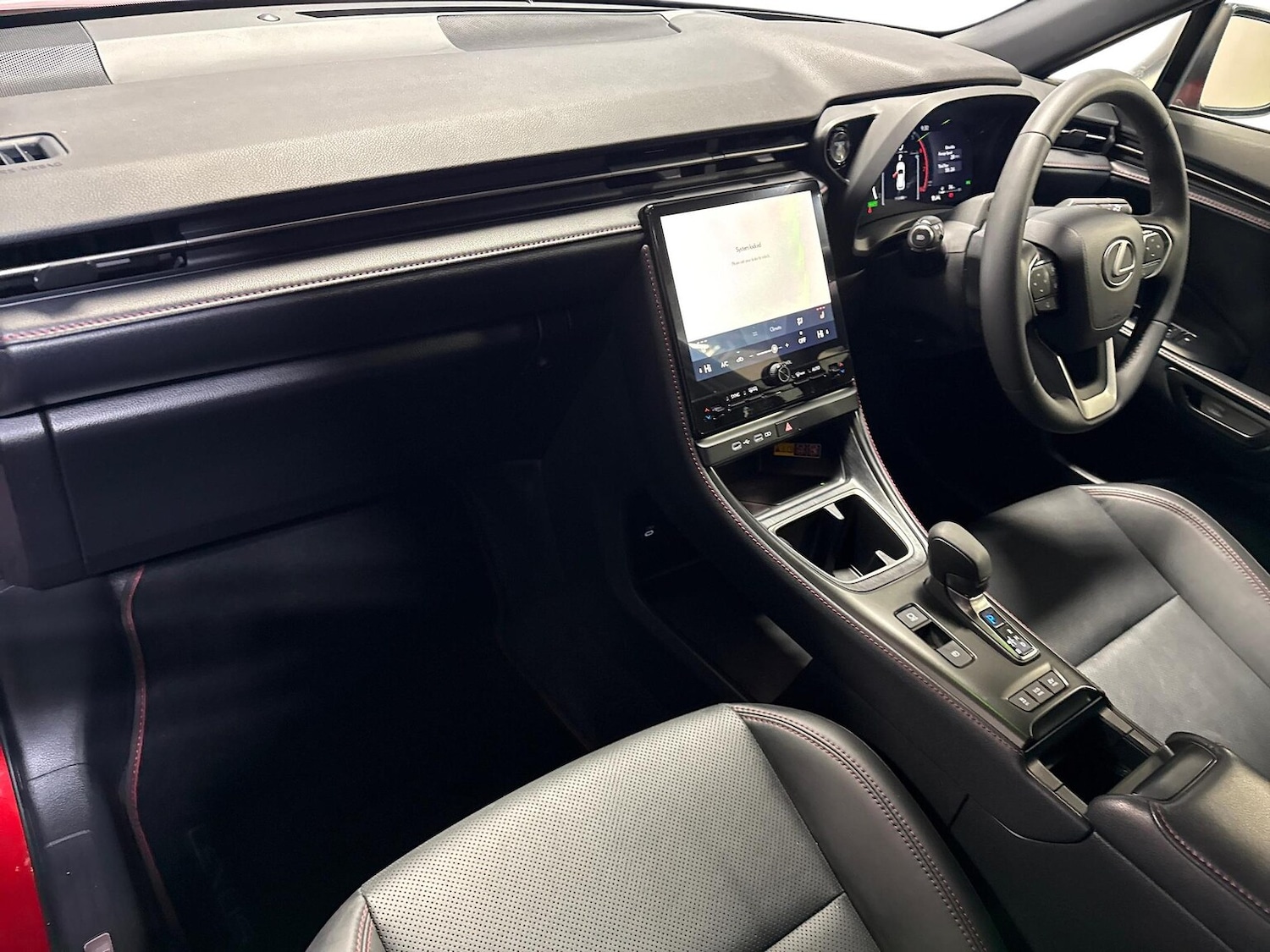 Used Lexus LBX 2024 for sale - 76830751: Photo 7