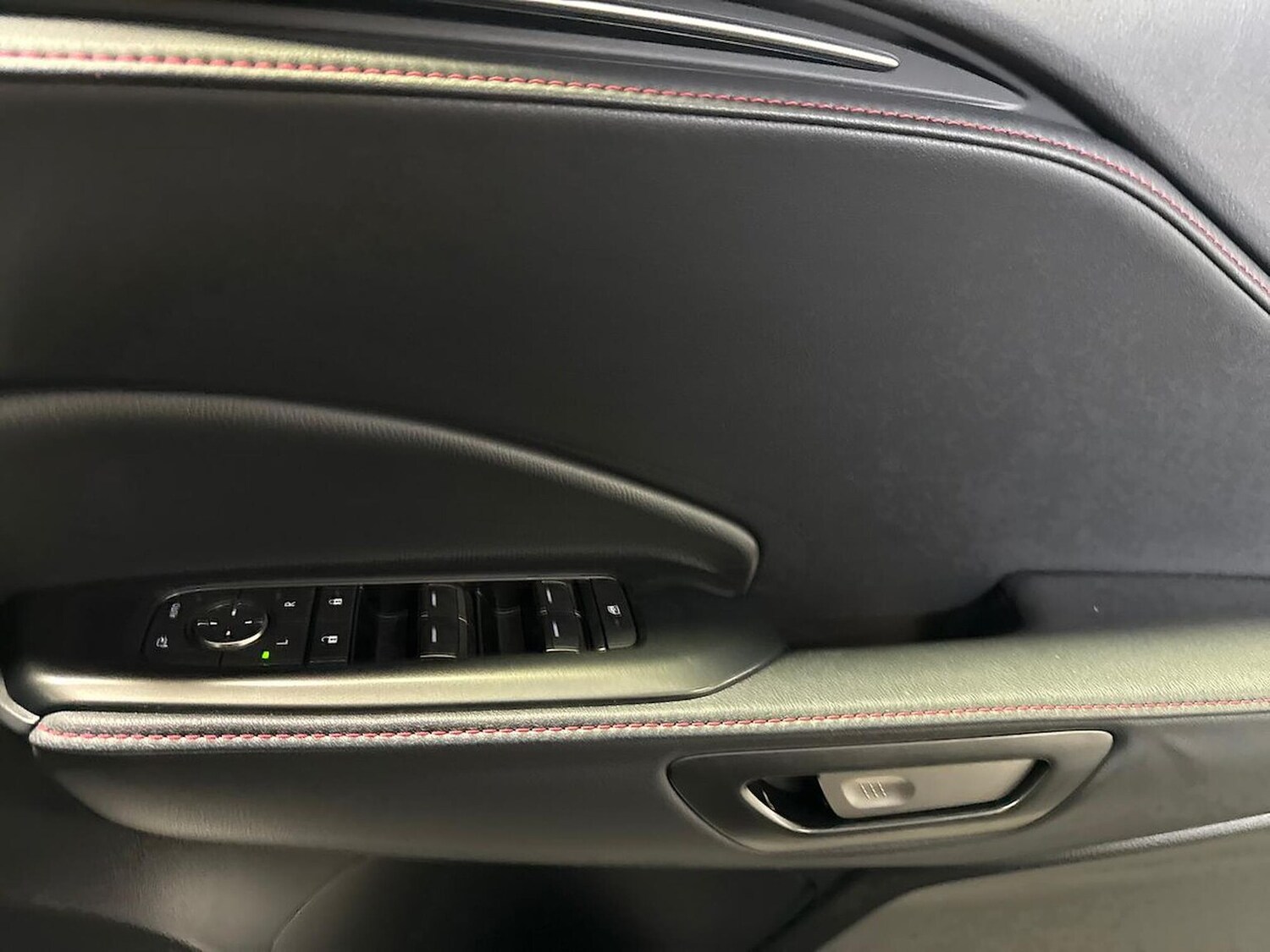 Used Lexus LBX 2025 for sale - 77487532: Photo 21