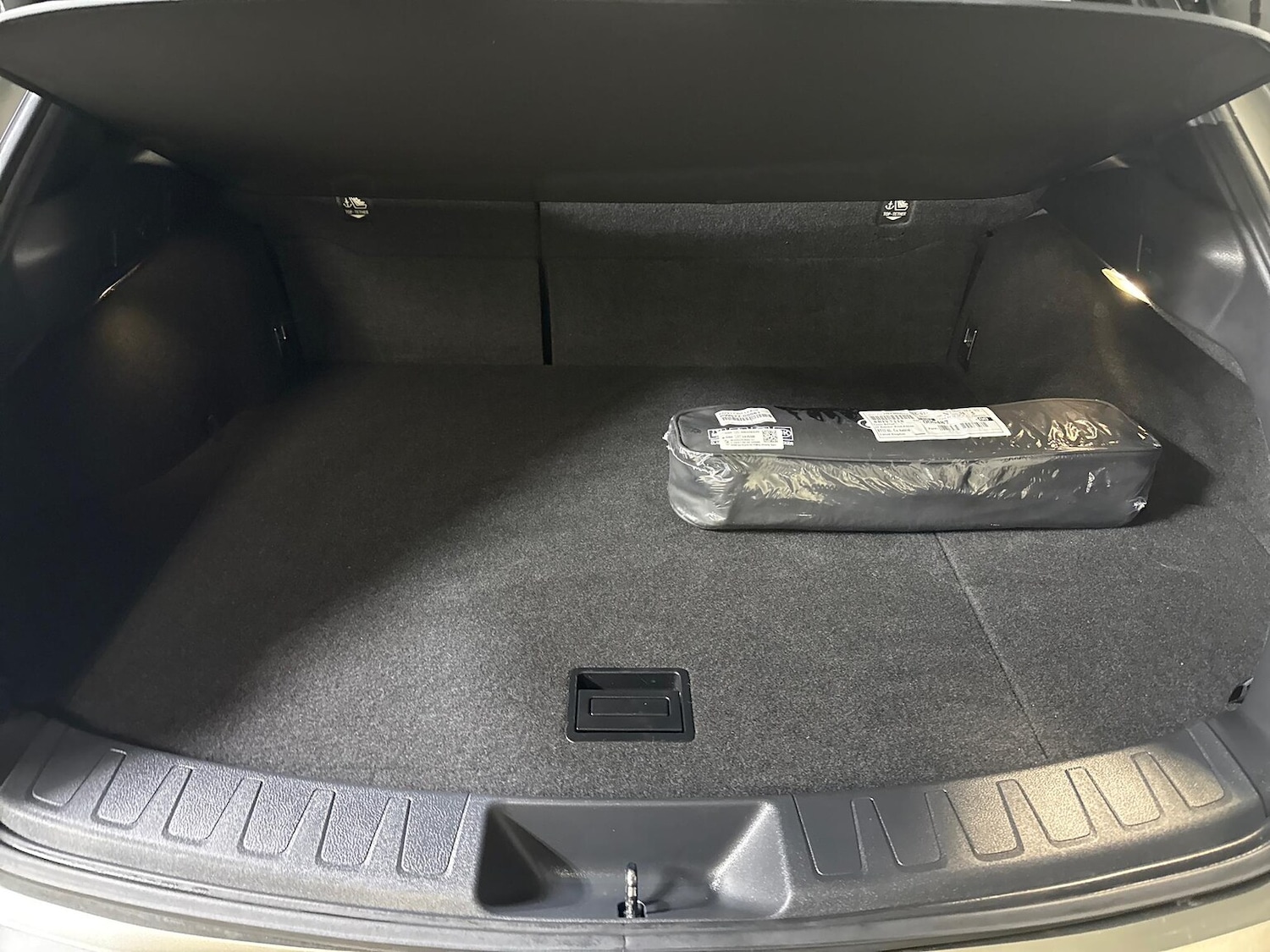 Used Lexus UX 2022 for sale - 77542465: Photo 17