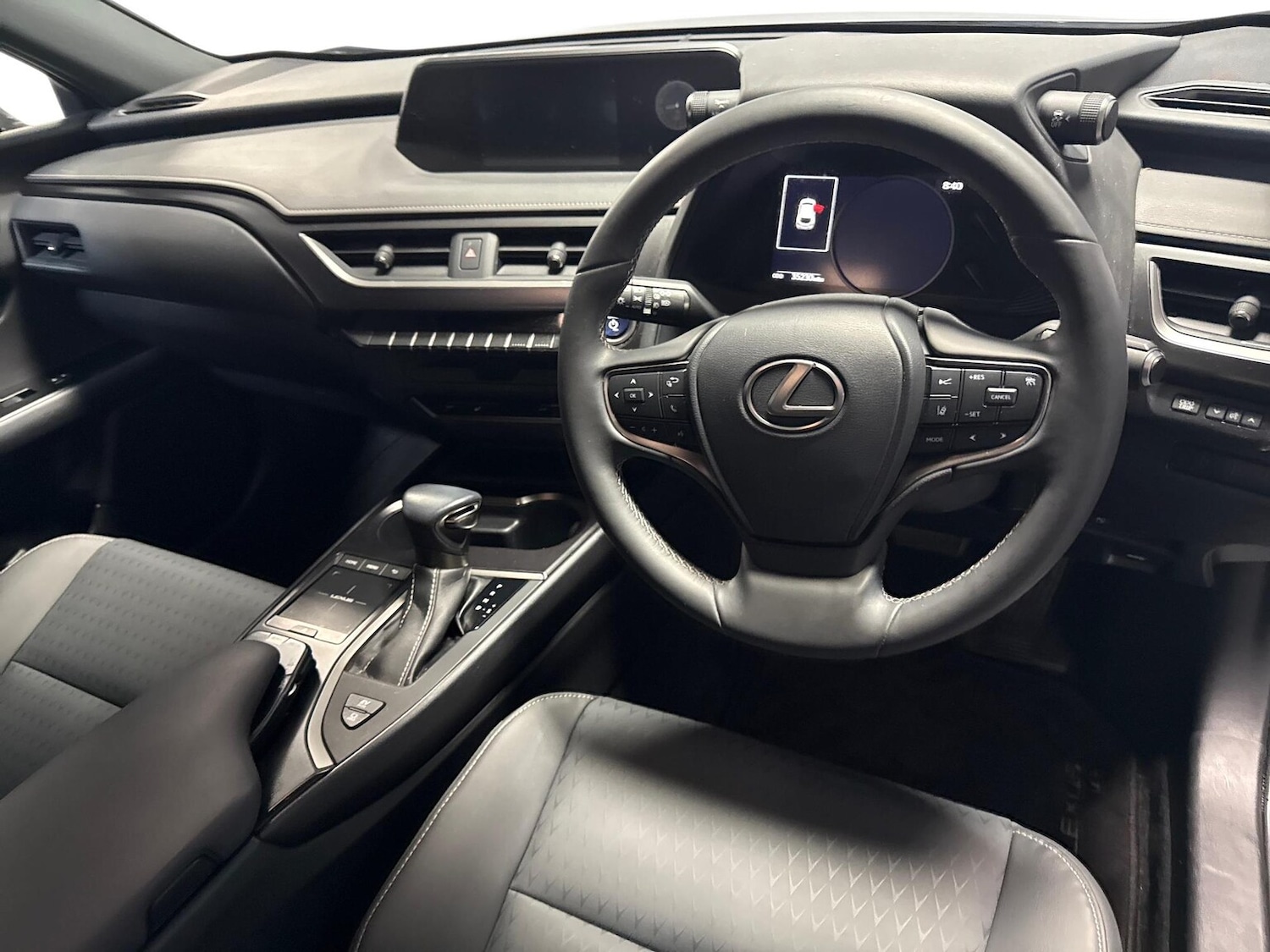 Used Lexus UX 2022 for sale - 77542465: Photo 8