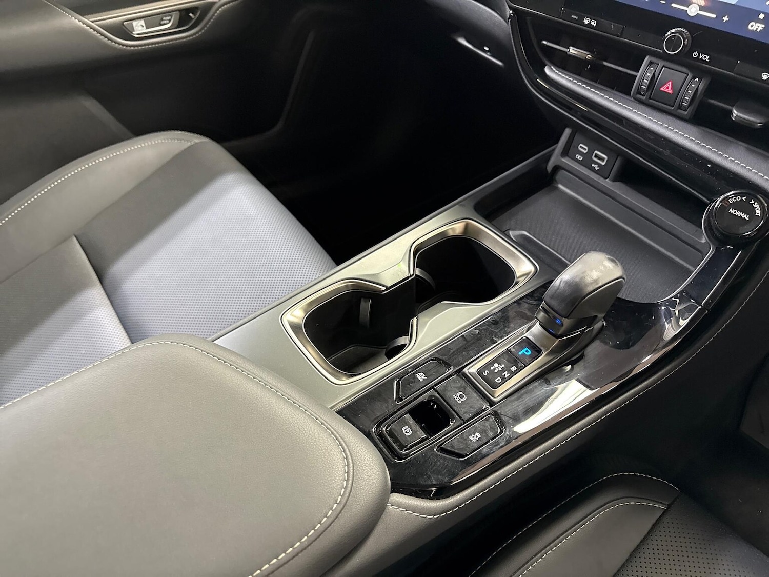 Used Lexus NX 2024 for sale - 77984003: Photo 13