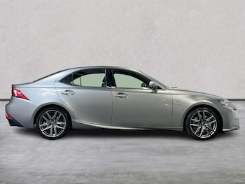 Used Lexus IS 2015 for sale - 77065758: Photo