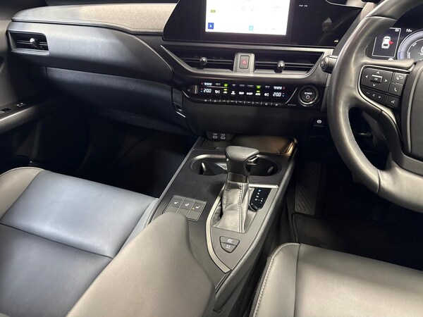 Used Lexus UX 2023 for sale - 76219174: Photo 13