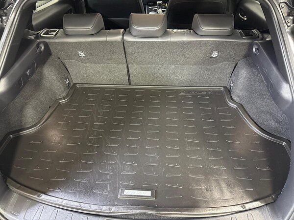 Used Lexus UX 2023 for sale - 76219174: Photo 17