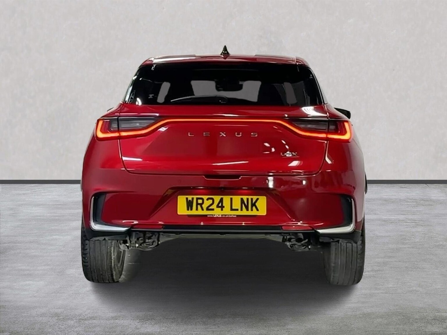 Used Lexus LBX 2024 for sale - 77845345: Photo 4