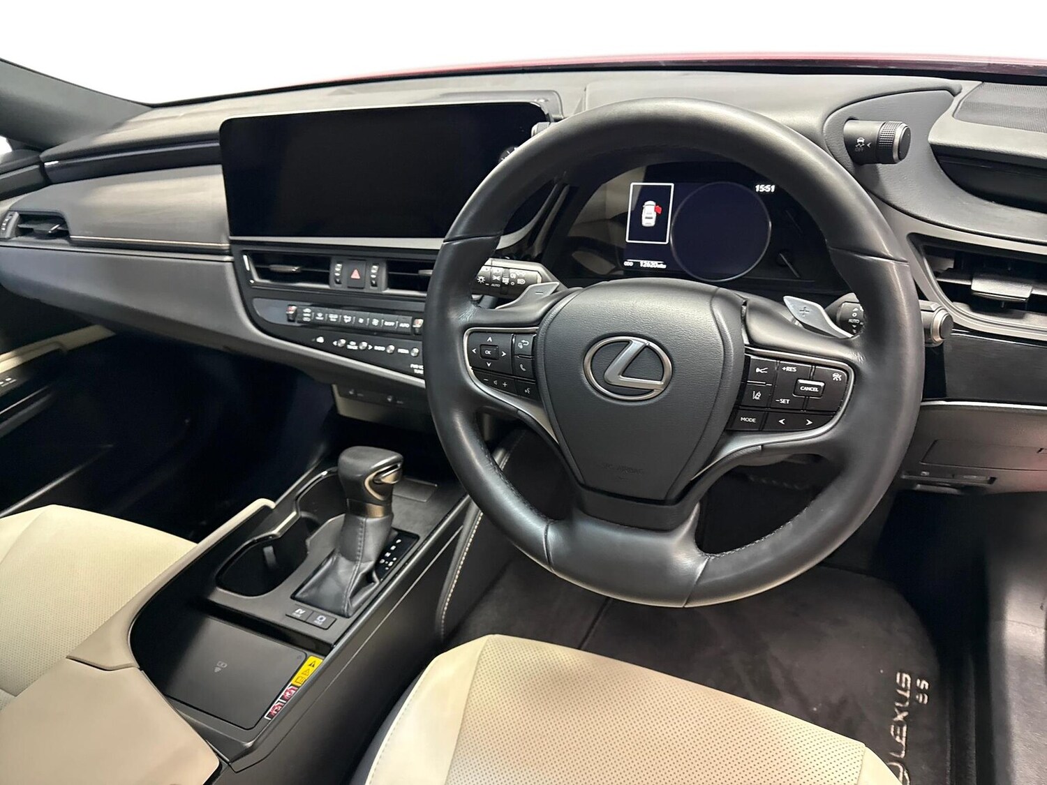 Used Lexus ES 2024 for sale - 76693361: Photo 15