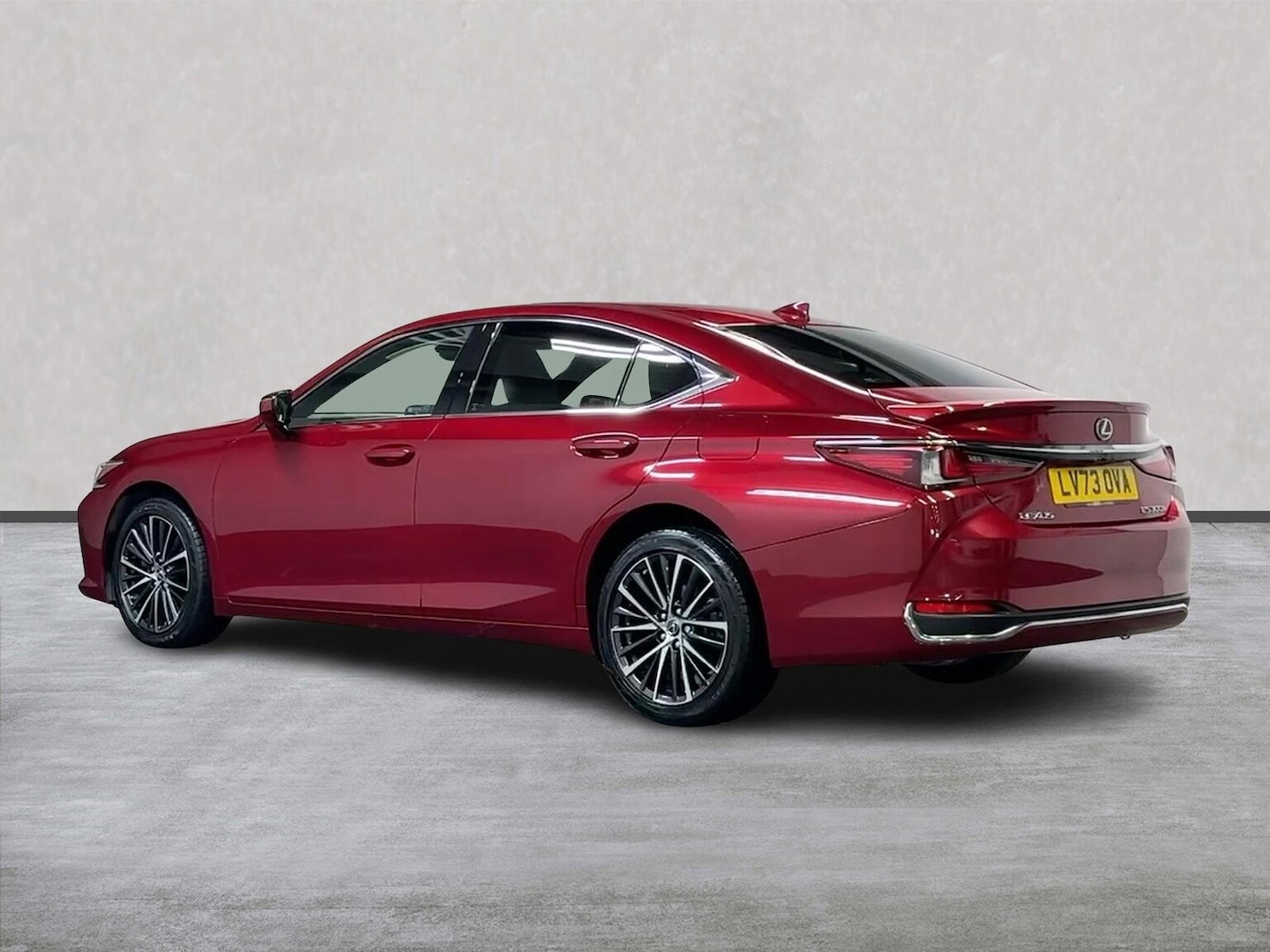 Used Lexus ES 2024 for sale - 76693361: Photo 2