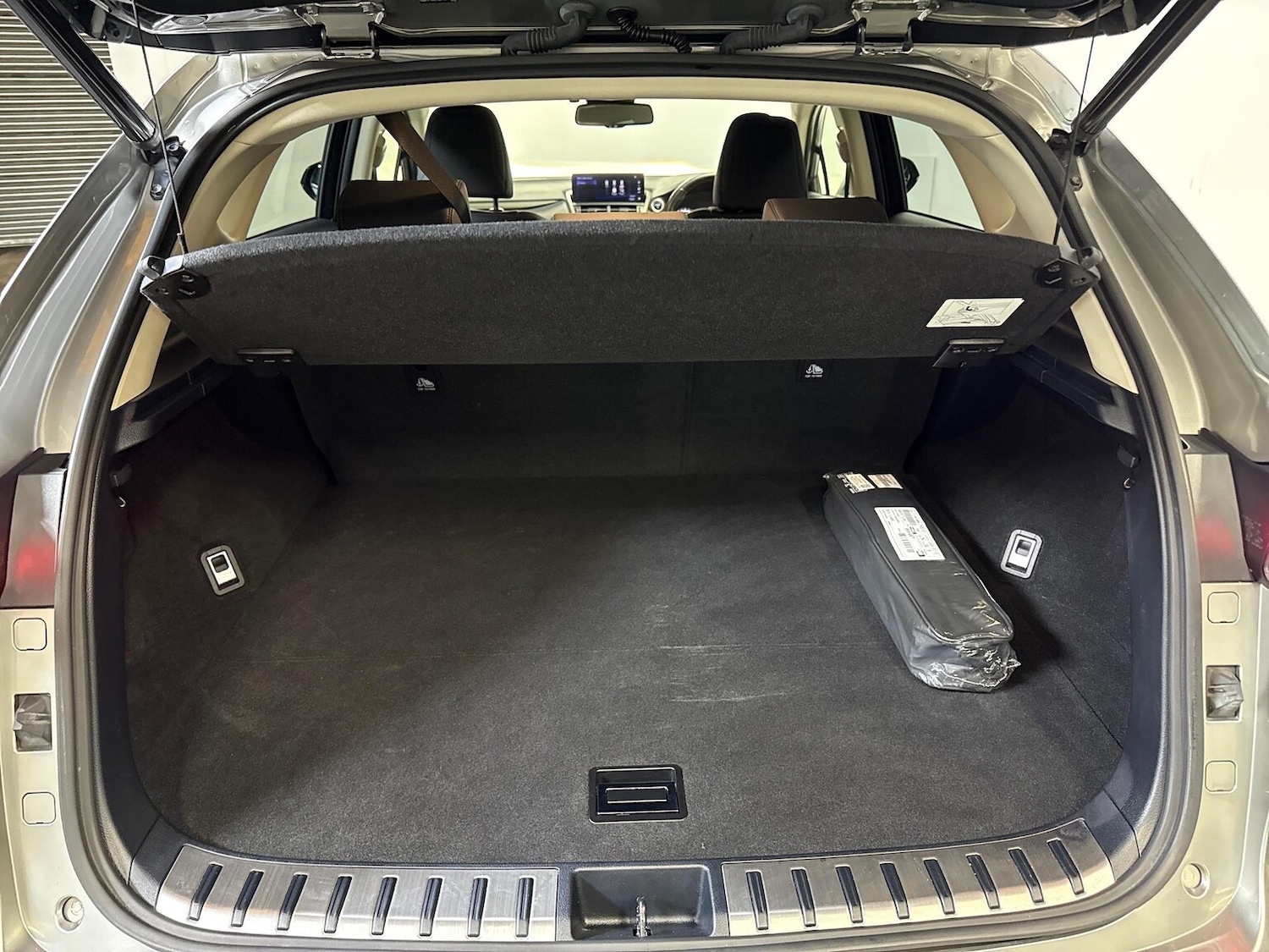 Used Lexus NX 2021 for sale - 77008352: Photo 17