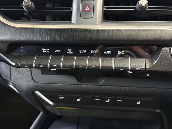 Used Lexus UX 2020 for sale - 76040661: Photo 12