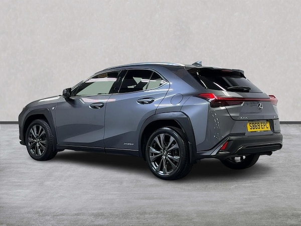 Used Lexus UX 2020 for sale - 76040661: Photo 2