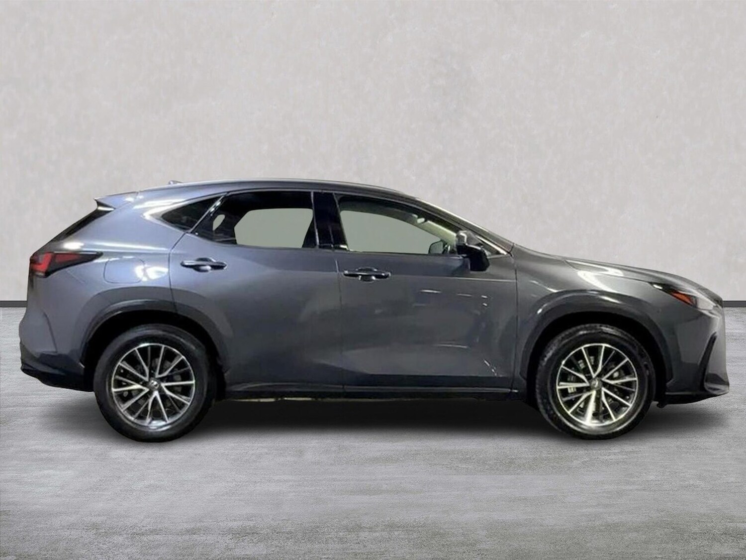 Used Lexus NX 2022 for sale - 76809405: Photo 3
