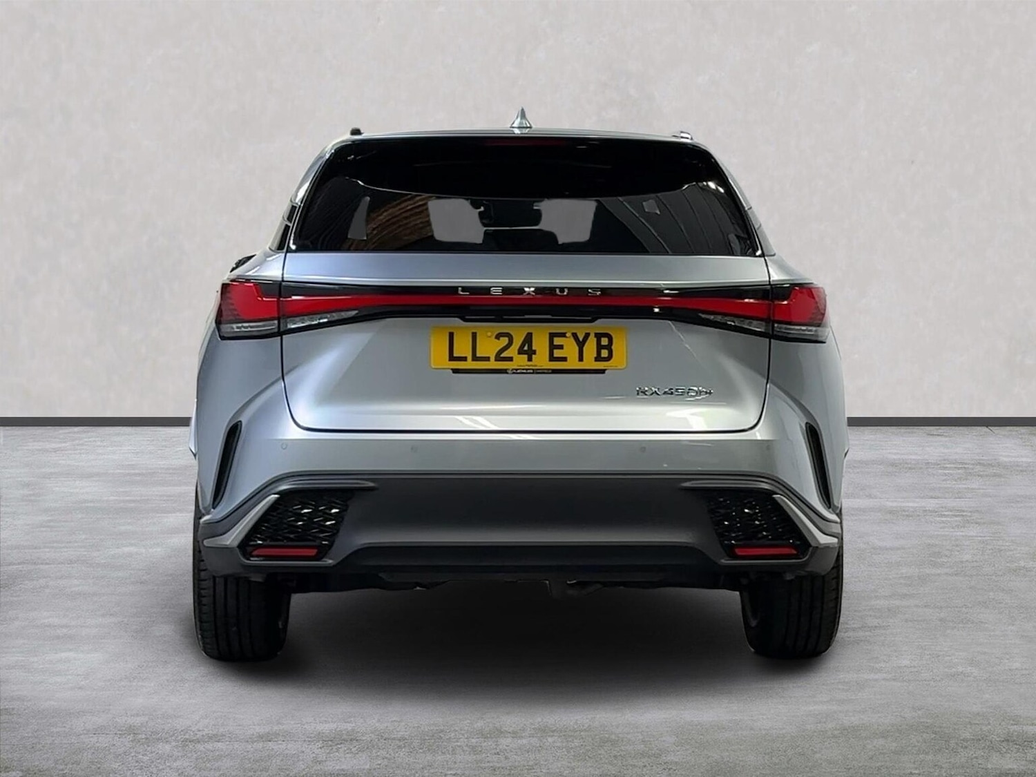 Used Lexus RX 2024 for sale - 76570963: Photo 4