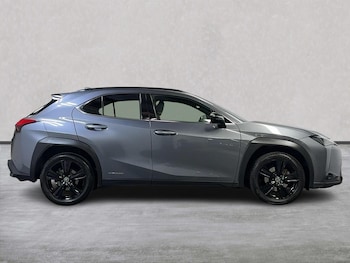Used Lexus UX 2022 for sale - 76268265: Photo 3