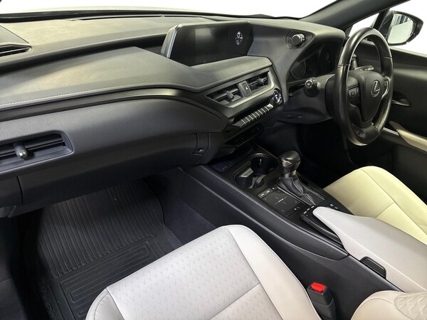 Used Lexus UX 2022 for sale - 76268265: Photo 7