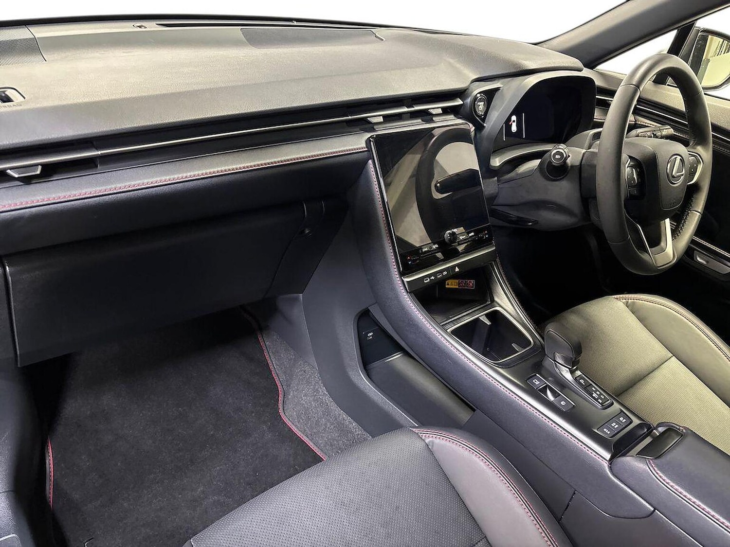 Used Lexus LBX 2024 for sale - 76144235: Photo 7