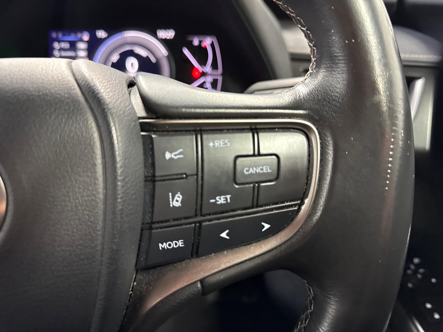 Used Lexus UX 2020 for sale - 78193179: Photo 27