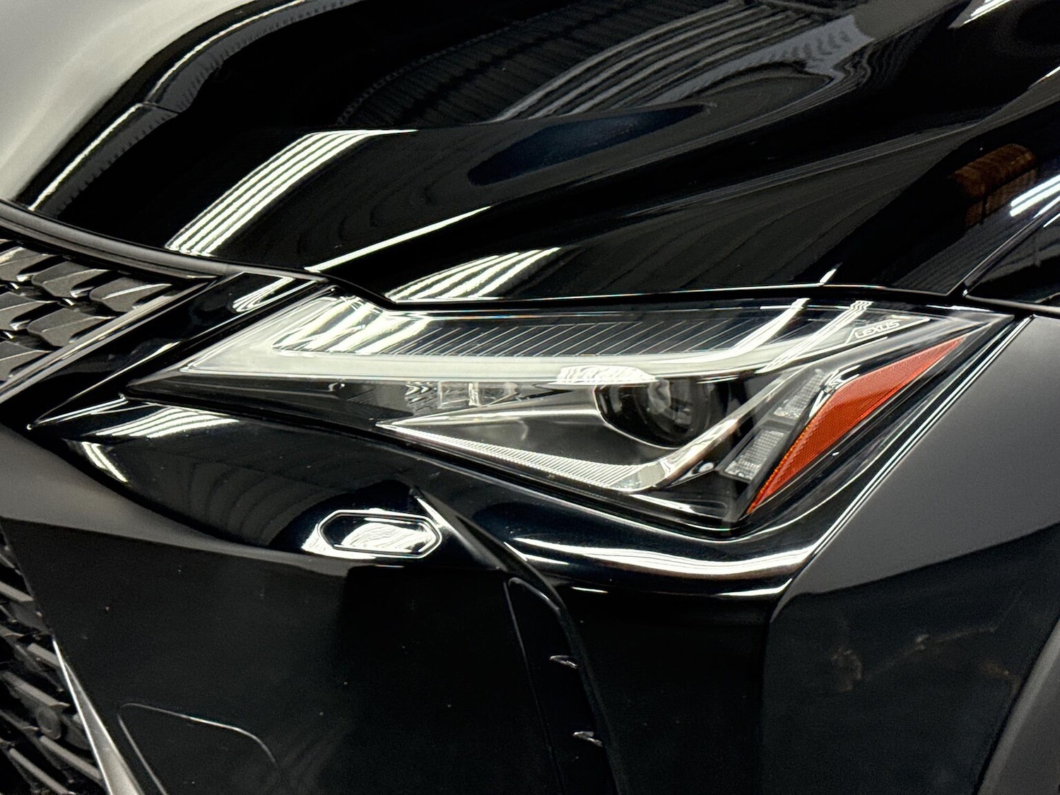 Used Lexus UX 2020 for sale - 78193179: Photo 31