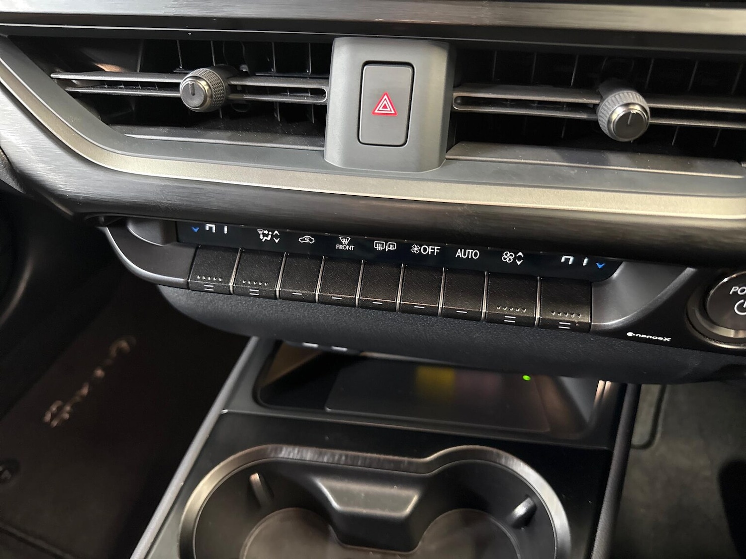 Used Lexus UX 2024 for sale - 77984010: Photo 12