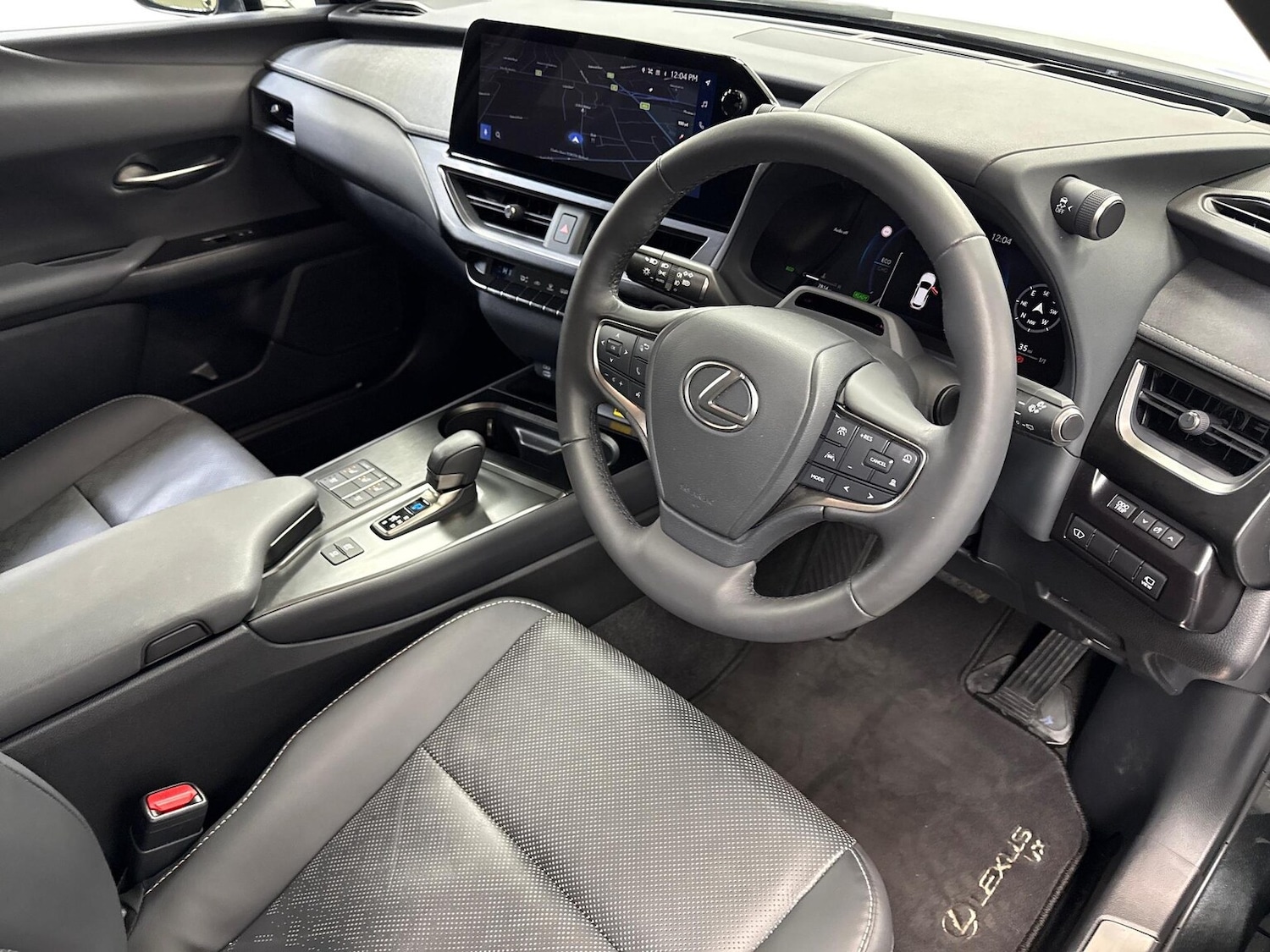 Used Lexus UX 2024 for sale - 77984010: Photo 15