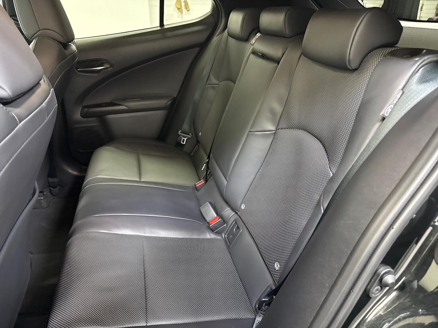 Used Lexus UX 2024 for sale - 77984010: Photo 16