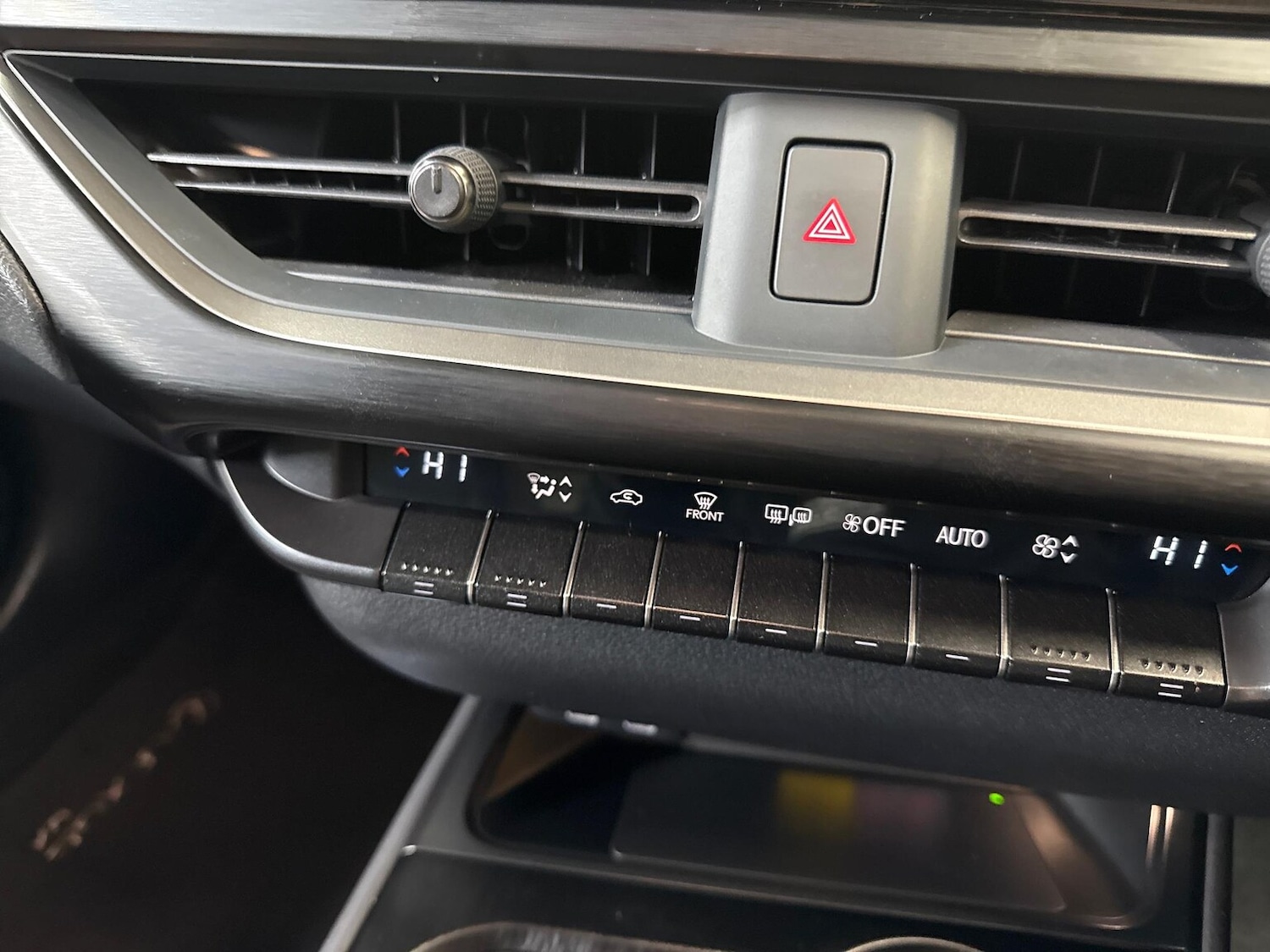 Used Lexus UX 2024 for sale - 77984010: Photo 22