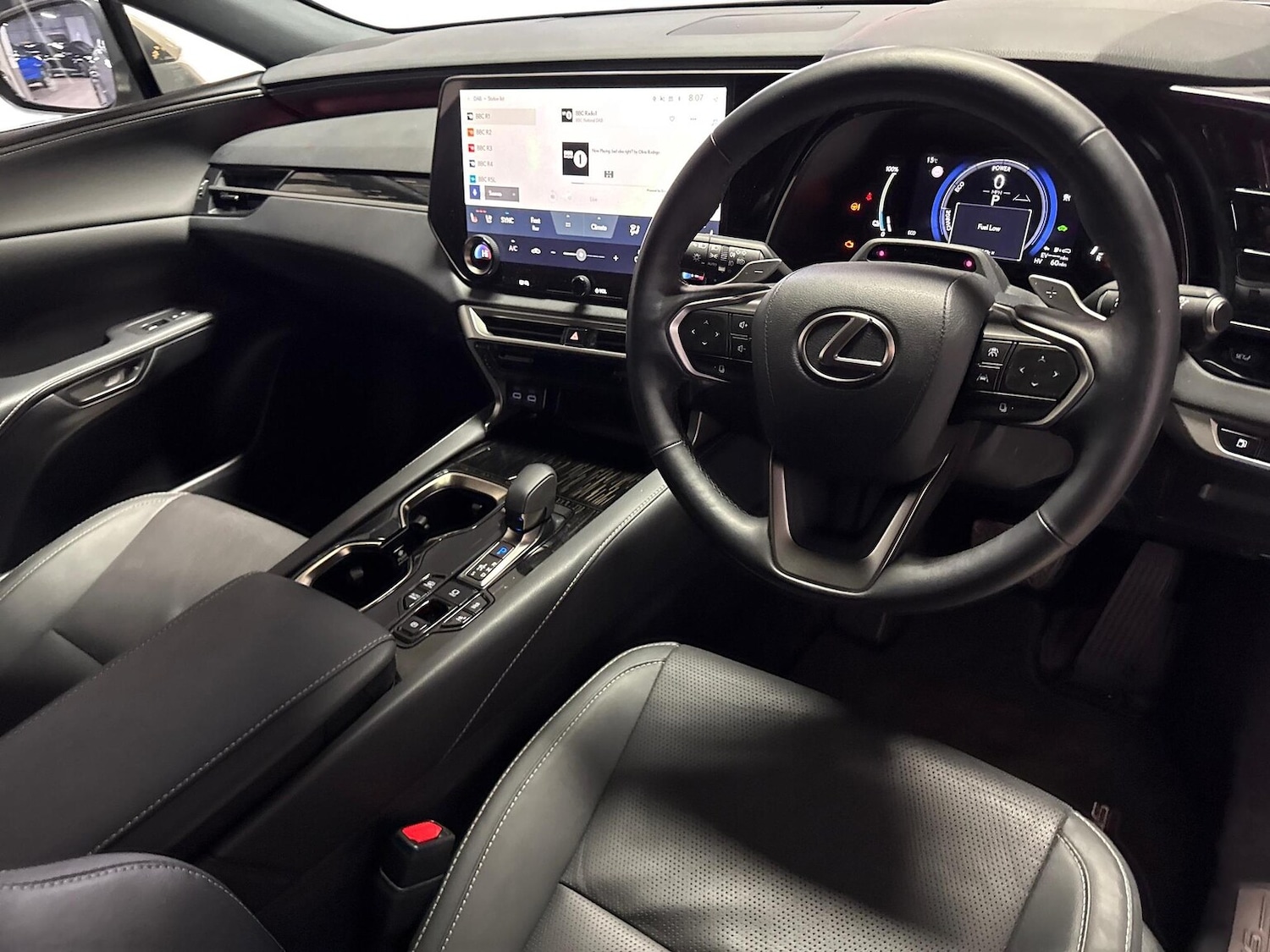 Used Lexus RX 2023 for sale - 76346982: Photo 8