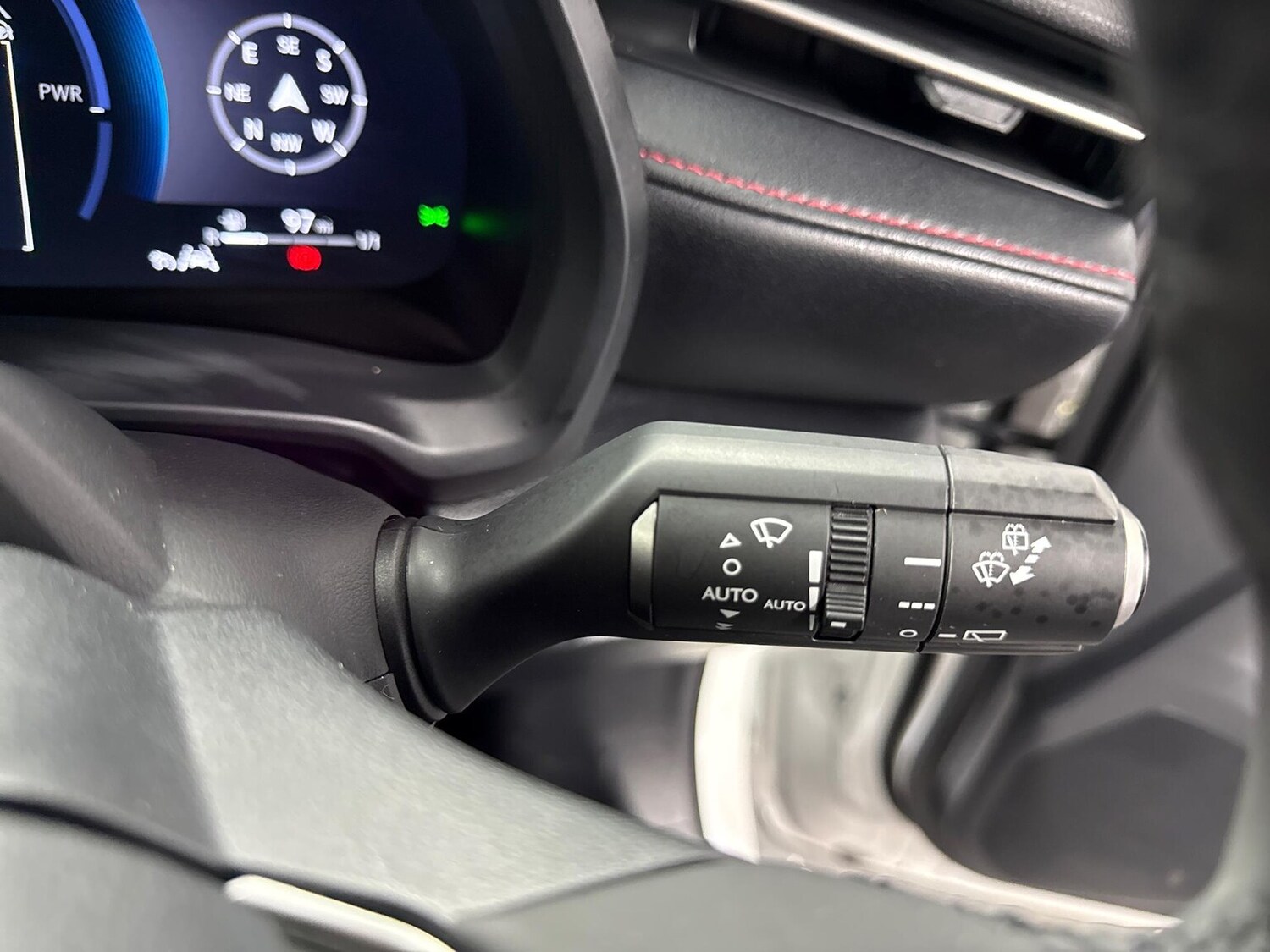 Used Lexus LBX 2024 for sale - 78193195: Photo 27