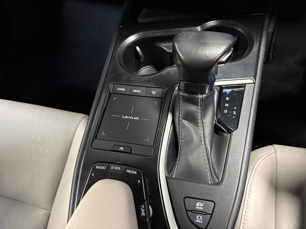 Used Lexus UX 2022 for sale - 76257815: Photo 12