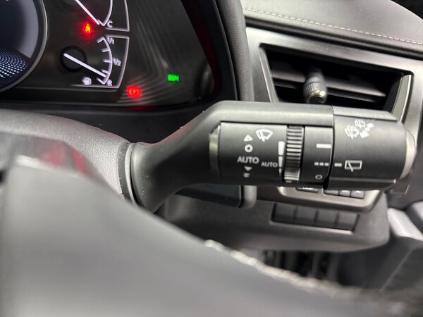 Used Lexus UX 2022 for sale - 76257815: Photo 27