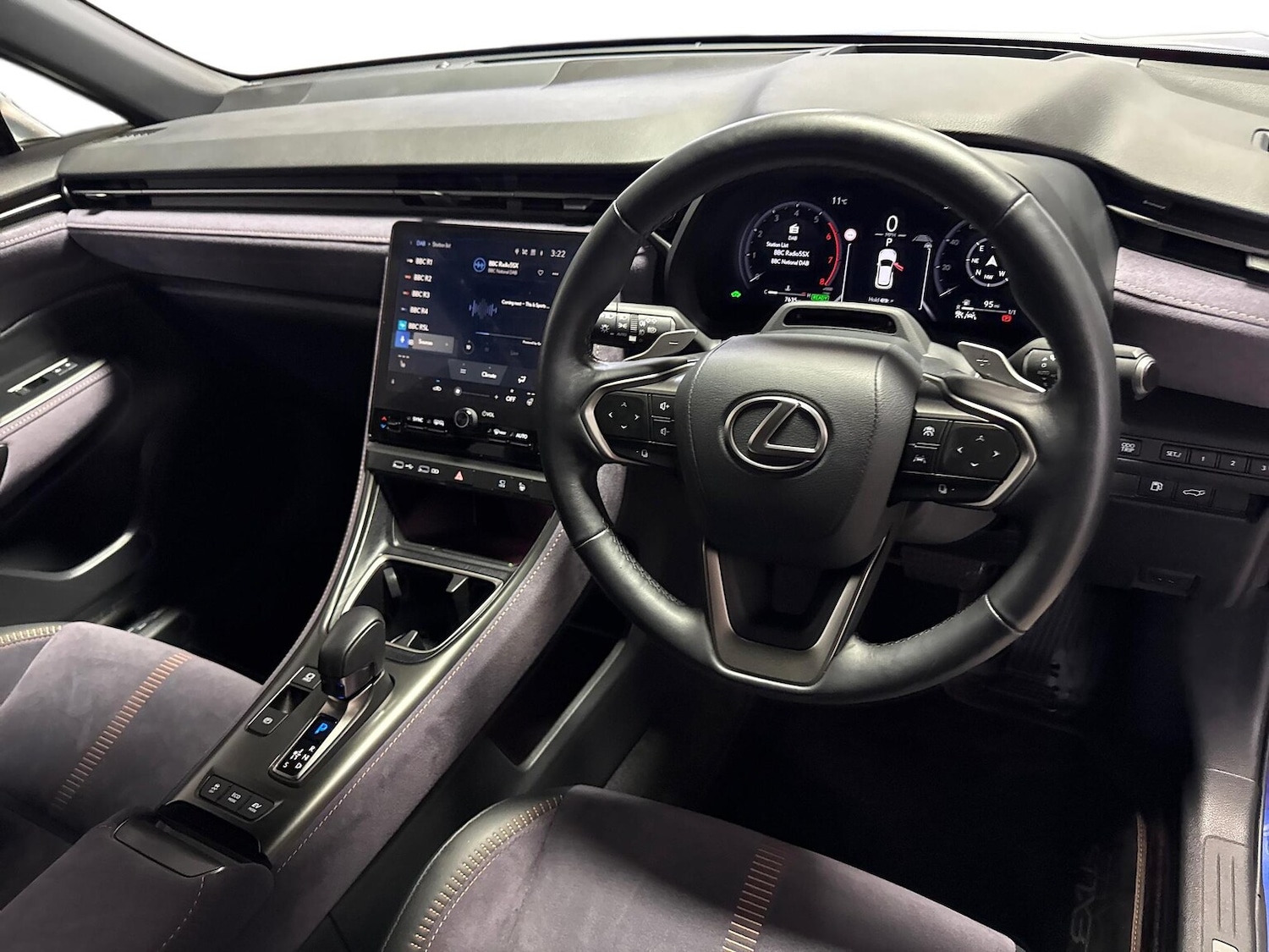 Used Lexus LBX 2024 for sale - 76777265: Photo 8